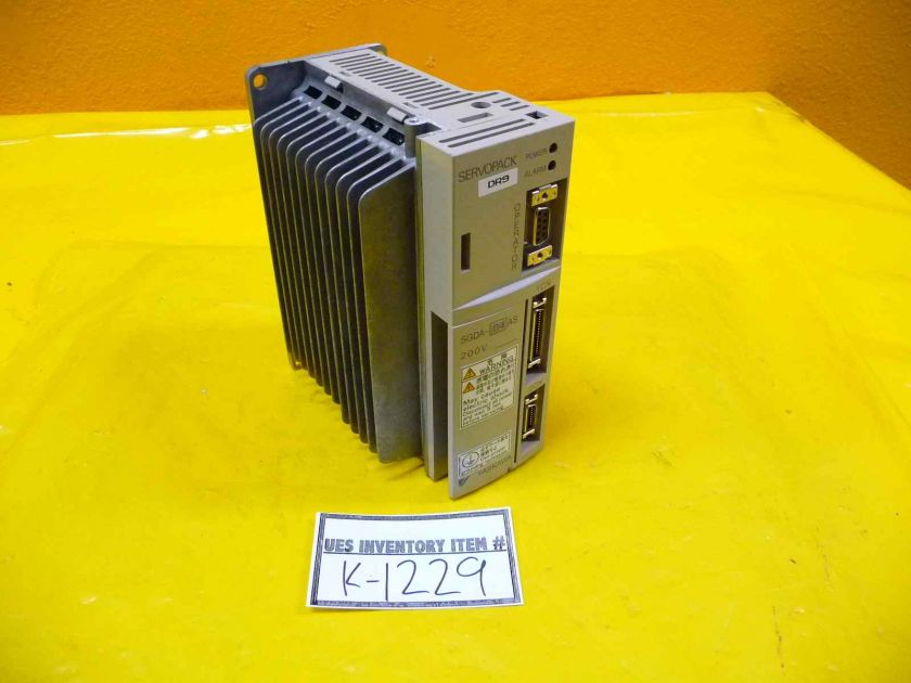 Yaskawa Servopack Servo Drive SGDA 04AS working  