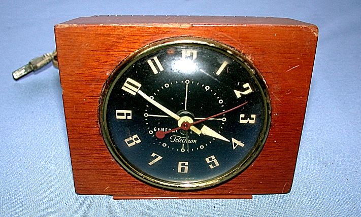   GE Telechron Electric Bakelite Plastic & Wood Alarm Clock  