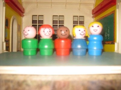 VINTAGE FISHER PRICE LITTLE PEOPLE SCHOOL HOUSE #923  