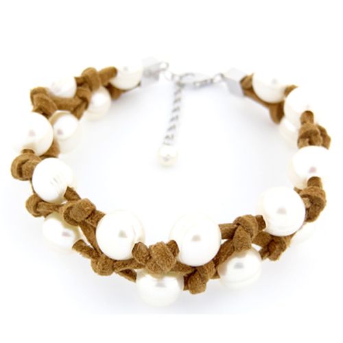 LB 23FWBE Leather Bracelet with Freshwater Pearls  