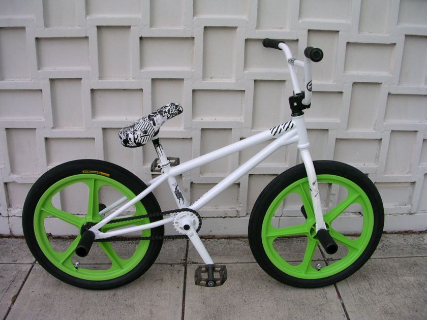   SIMPLE V2 BMX FLATLAND CUSTOM BIKE SHADOW ZION SKYWAY TUFFS 18.8 tt