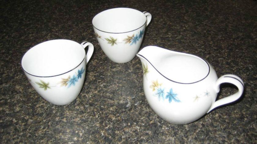 Lot of Four Seasons GrantCrest China Teacups & Creamer  