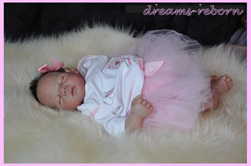 HOLLY Beautiful baby girl from Dreams Reborn * SO LIFELIKE * [NO 