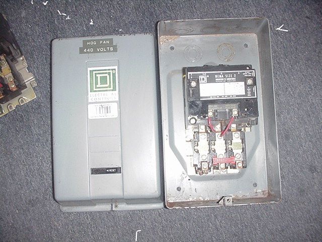 SQUARE D SIZE 2 STARTER 8536 SDG 1 480V IN ENCLOSURE  