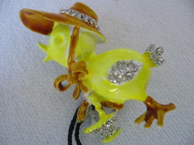 VTG Enamel EASTER BROOCH Yellow Chick Basket Bonnet RS  