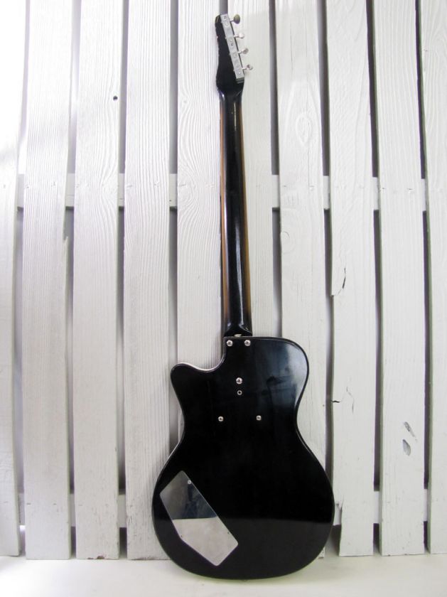 VINTAGE 1965 DANELECTRO SILVERTONE MODEL 1444 ELECTRIC BASS GUITAR 