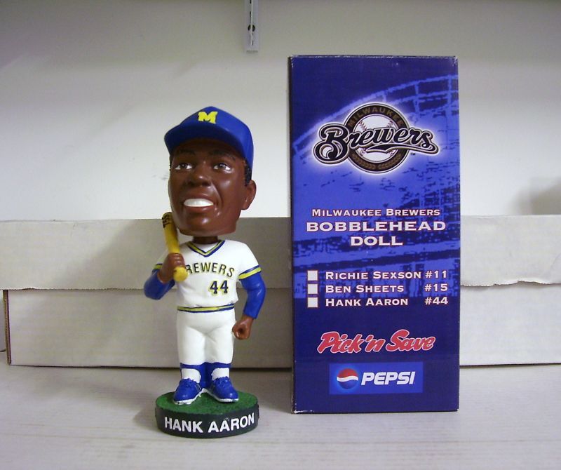 Hank Aaron 2002 Milwaukee Brewers Bobble Bobblehead SGA  