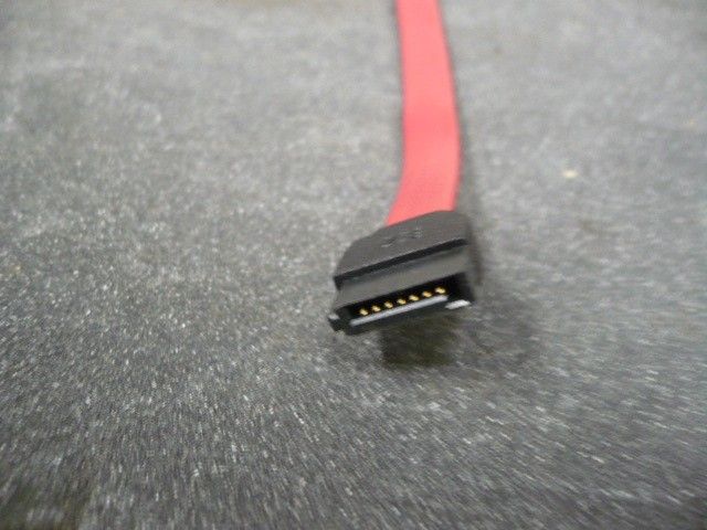 Lot of 25 BIZLINK TECHNOLOGY 10 SATA CABLE  