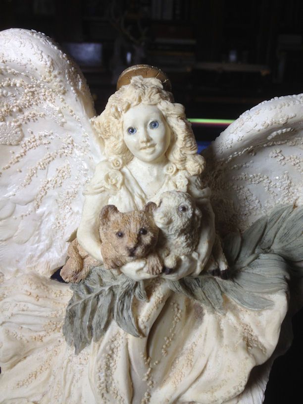 UNITED DESIGNS Angel HEAVENLY SHEPHERDESS  