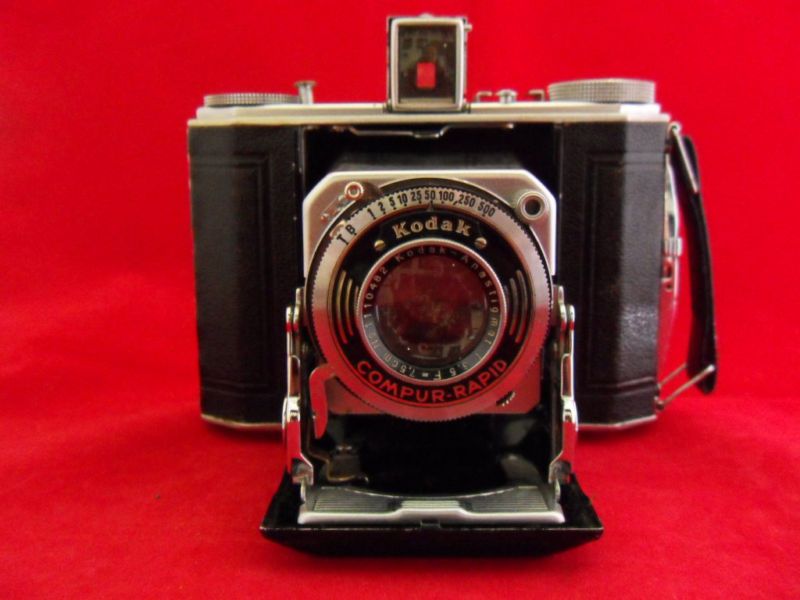 Kodak Duo Six 20 Series II 620 Camera with case Nice $ REDUCED  