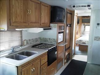 1998 Winnebago Minnie Winnie 31ft. Class C Motorhome, Slide Out, Low 