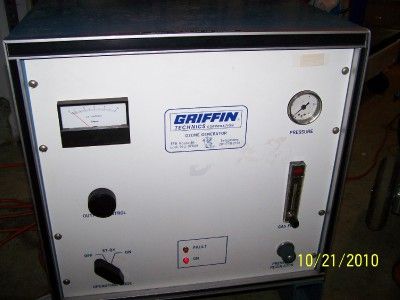 HERE IS A VERY NICE AND FULLY FUNCTIONAL ( Griffin GTC 1C Ozone 