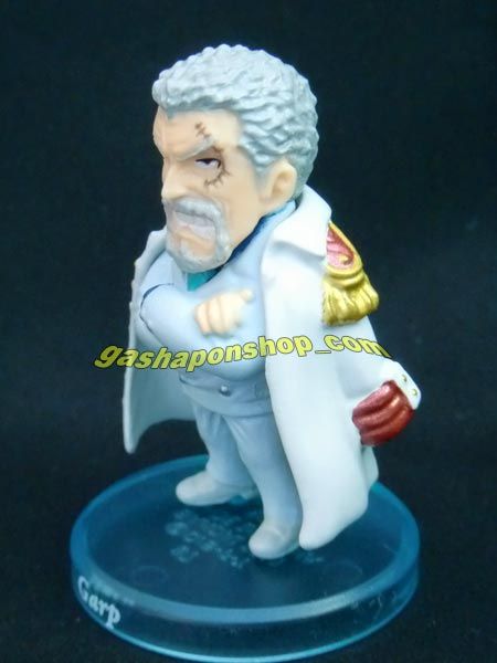 ONE PIECE COLLECTION PIRATES VS MARINE MONKEY D GARP Mini Figure