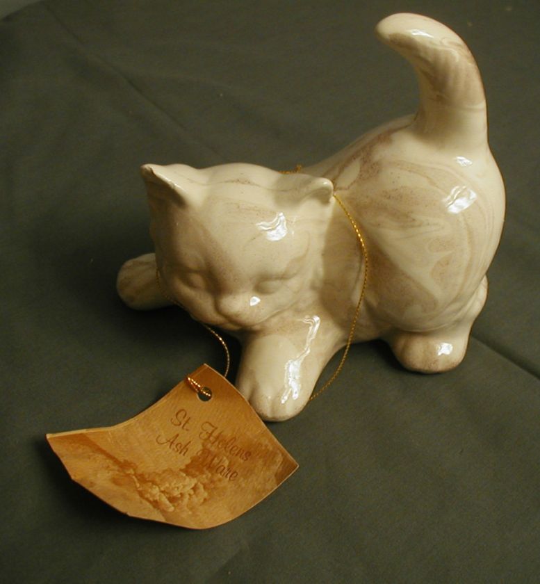 POTTERY CAT ST. HELENS ASH WARE FIGURINE   COUGAR WASHINGTON USA 5 