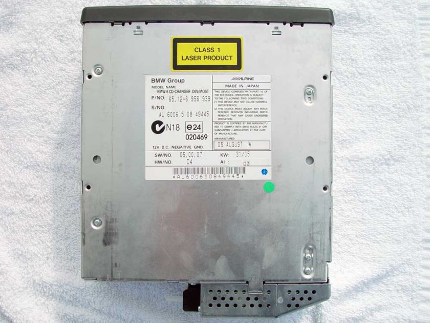 OEM BMW 6 DISC CD CHANGER E60 E61 E63 E64 BMW PART # 65.12 6 956 939 