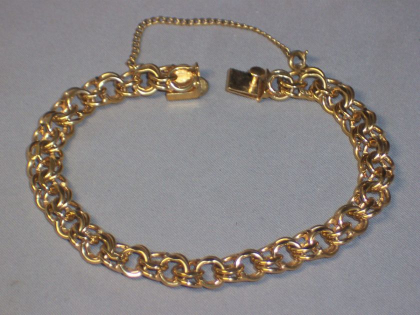 VINTAGE GOLD FILLED DOUBLE LINK CHARM BRACELET   SIGNED   7 3/8 INCHES 