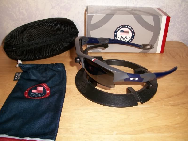 OAKLEY FLAK JACKET XLJ   TEAM USA EDITION   DARK GREY  