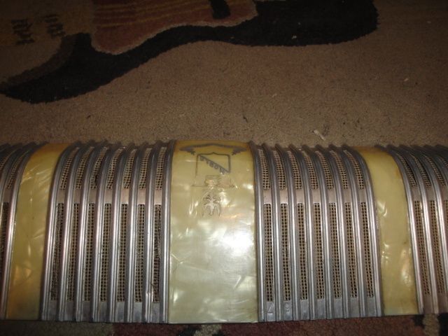 Noble Accordion Parts   Treble Grill  