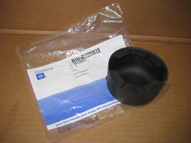   Trailblazer Envoy SSR Cup Holder Lining Insert OEM GM (C68 3z)(Qty 1