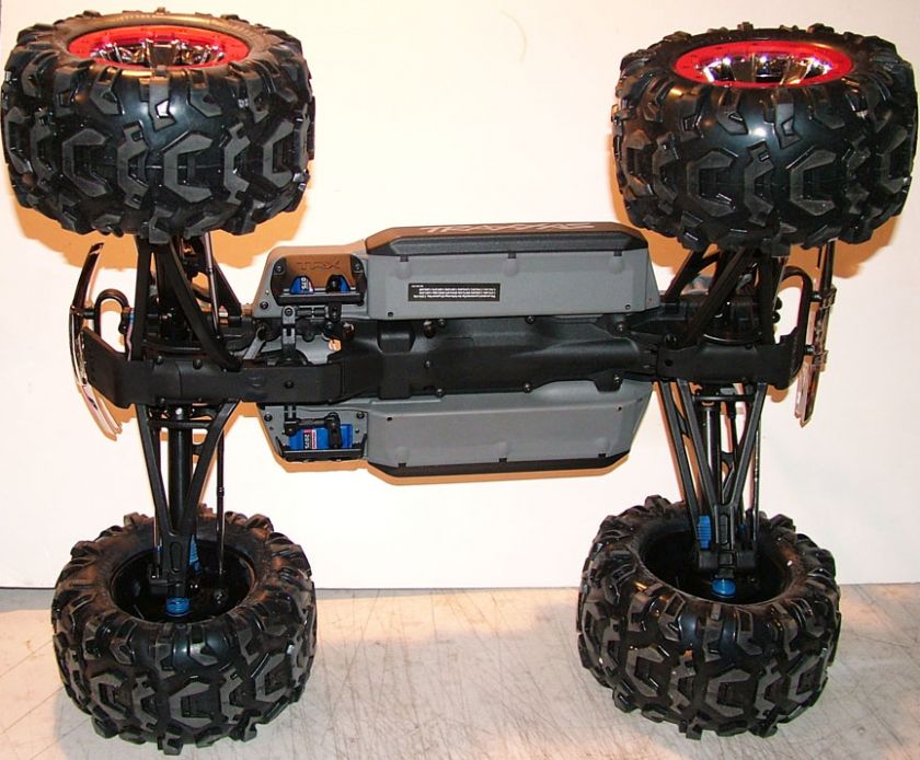 Traxxas 110 Scale Summit E Revo Roller Project with Tires Servos 3 