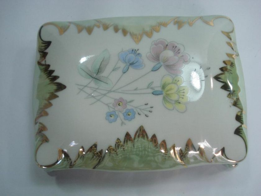 1930s ANTIQUE PORCELAIN JEWELRY BOX w/FLOWERS  